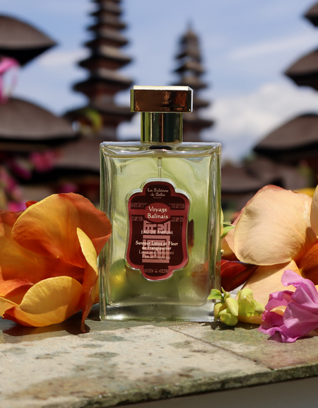 Perfume - Lotus and Frangipani Flower Fragrance