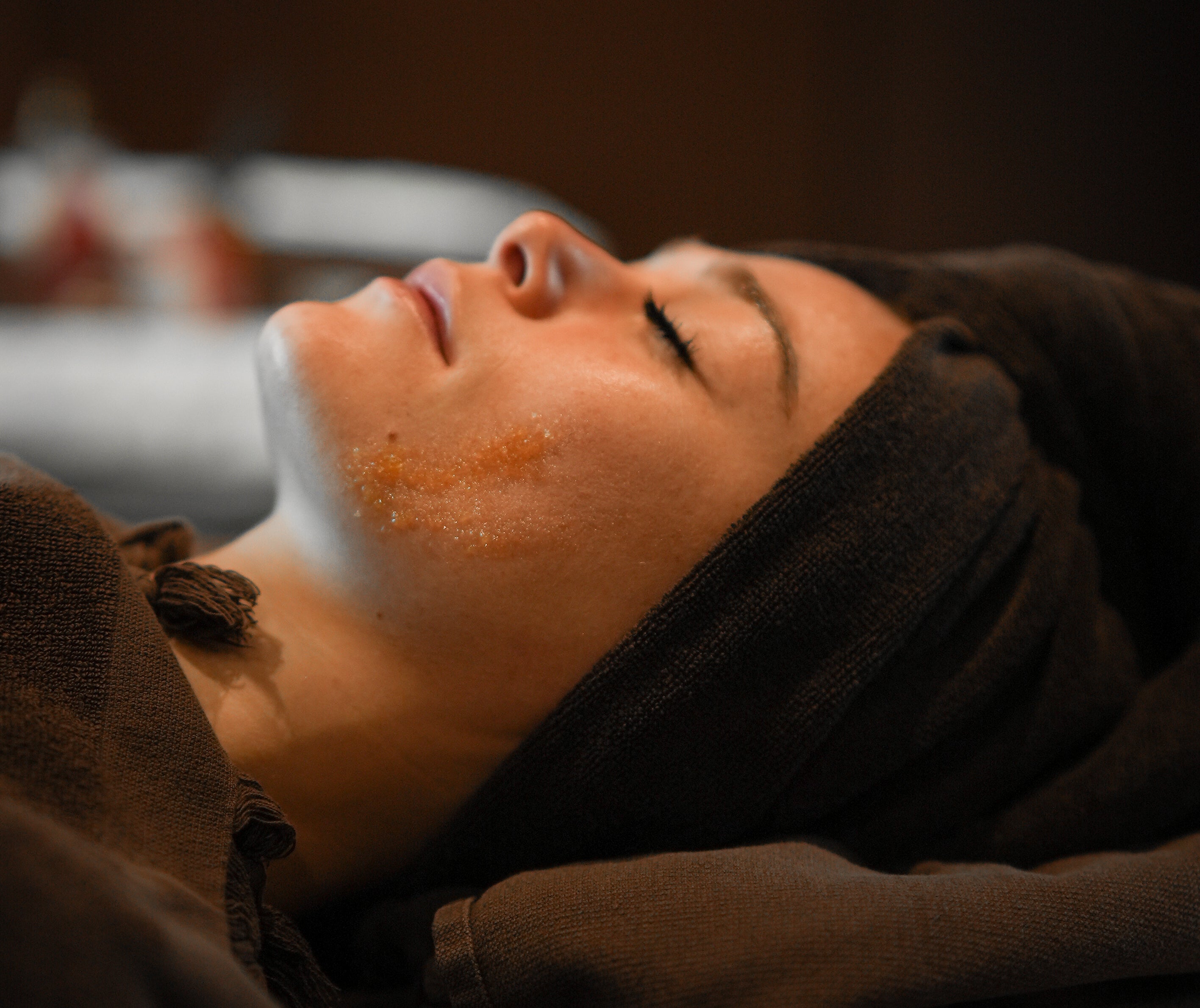 Energizing Treatment With Organic Carrot Oil