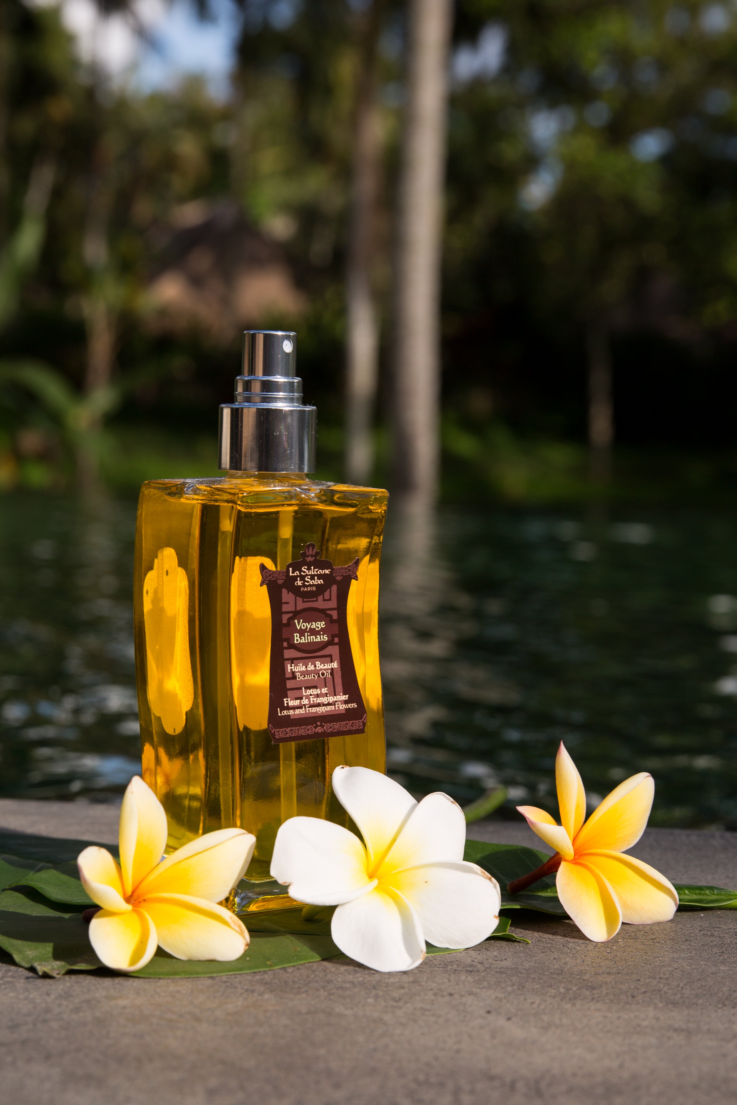Beauty Oil 200 ml - Lotus and Frangipani Flower Fragrance