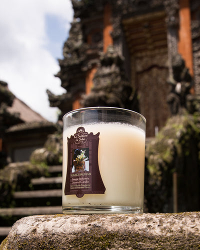 Candle -  Lotus and Frangipani Flower Fragrance